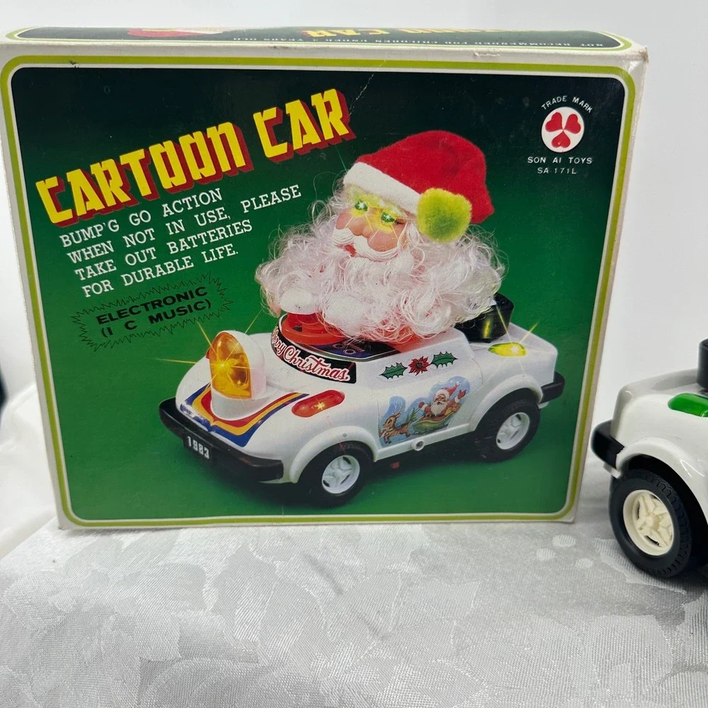 Son Ai Toys Santa Cartoon Car White Good Vintage 1983 Bump Go Music SA 171L